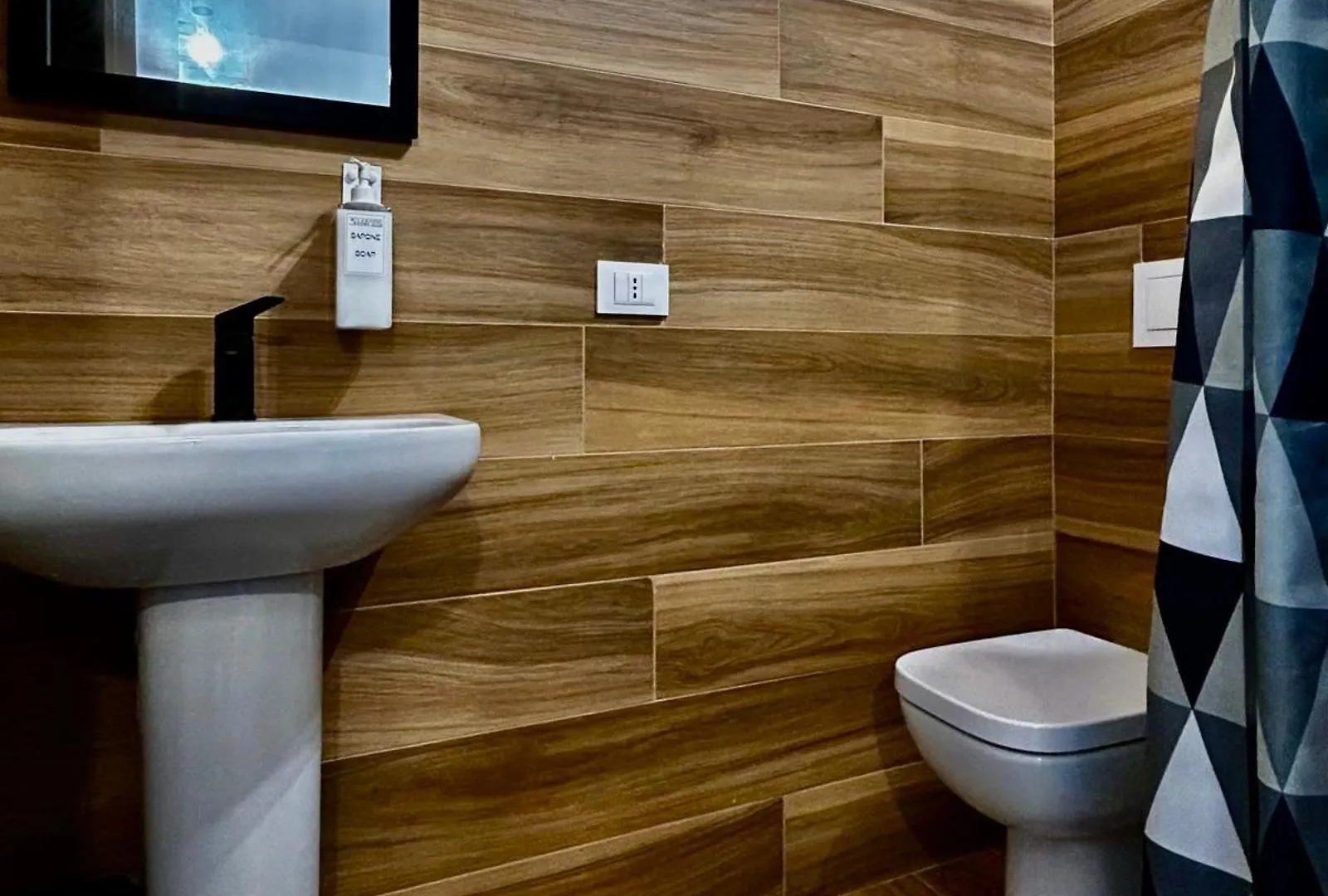 Bed & Breakfast Camera Con Bagno Privato 05 Milan
